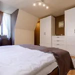 شقة Menuet