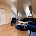 شقة Menuet كارلوفي فاري