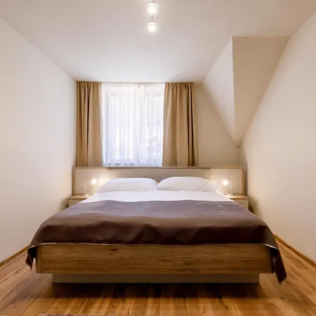 Menuet Apartment